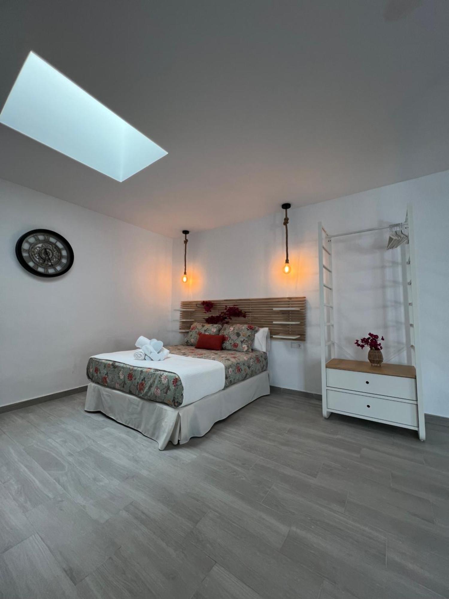 Apartamentos Turisticos A.Parra Jerez de la Frontera Exteriör bild