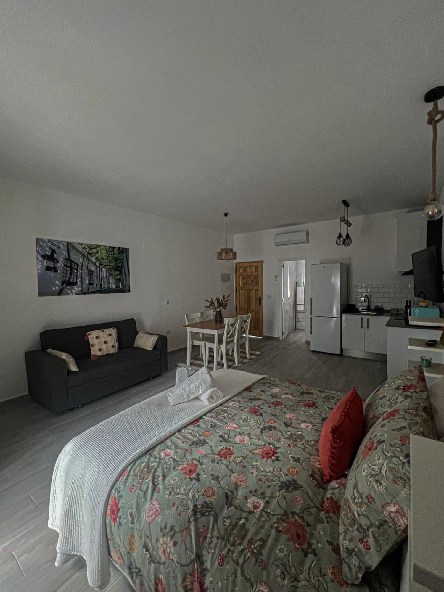 Apartamentos Turisticos A.Parra Jerez de la Frontera Exteriör bild