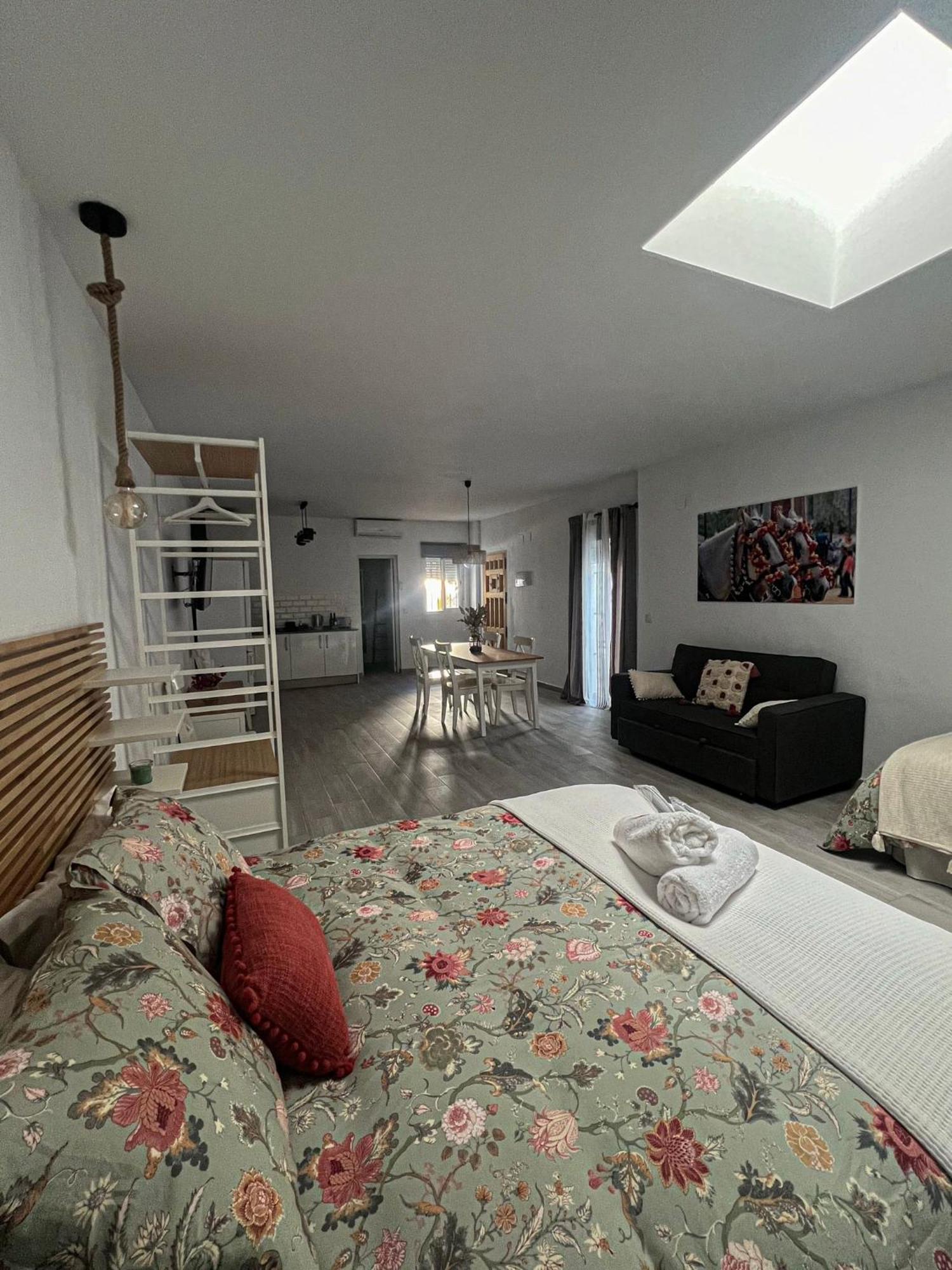 Apartamentos Turisticos A.Parra Jerez de la Frontera Exteriör bild
